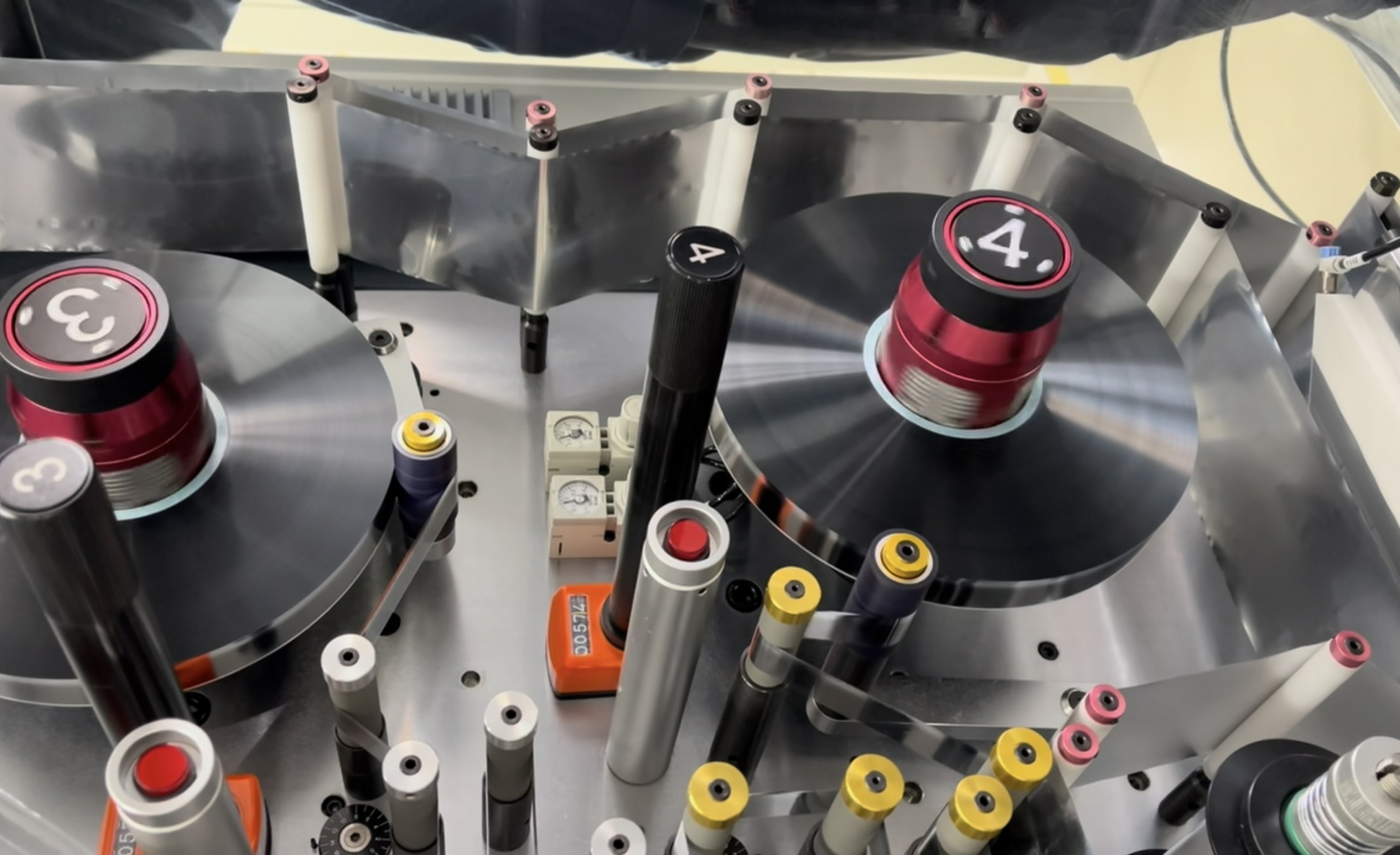 اصول کار مواد دی الکتریک خازن و بهینه سازی عملکرد